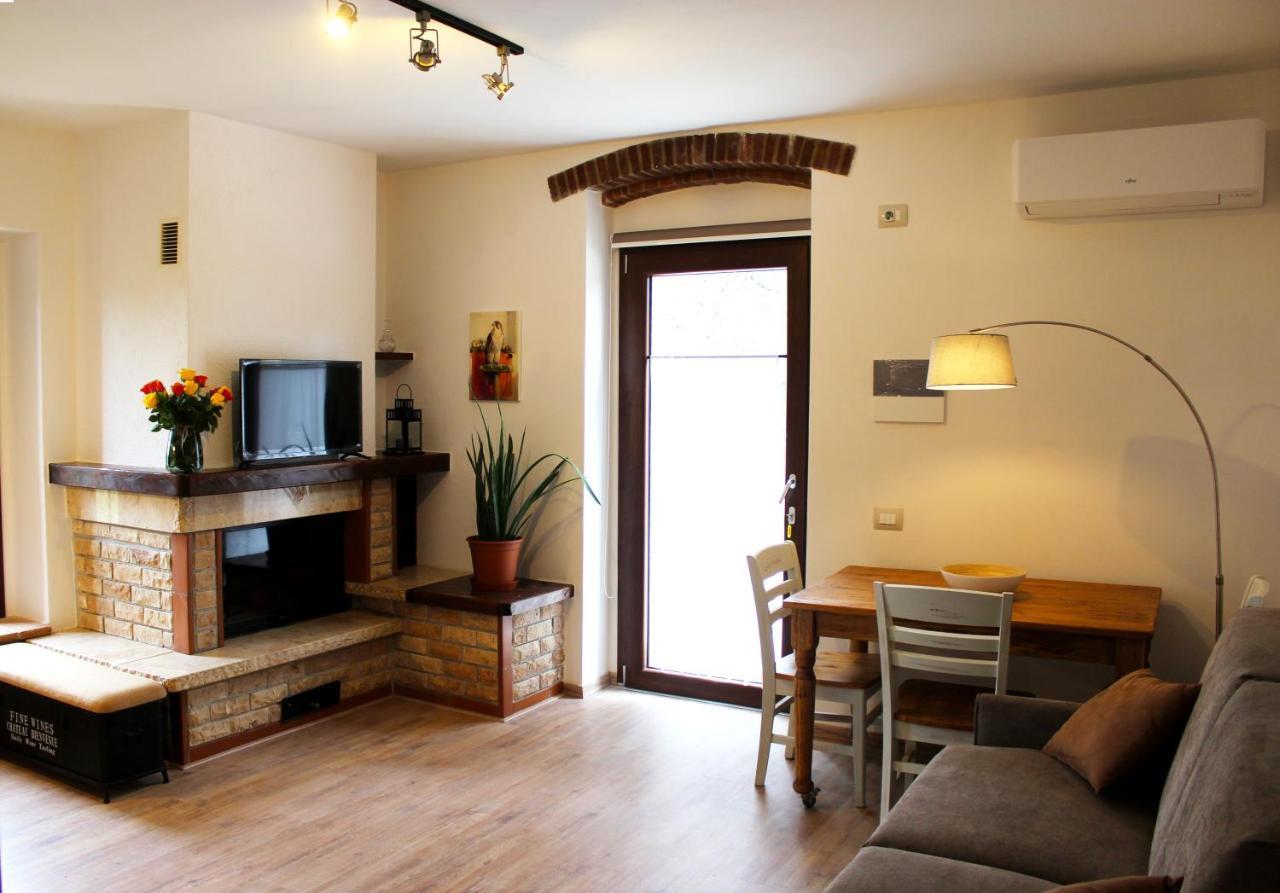 Agriturismo Il Broletto Суверето Екстериор снимка