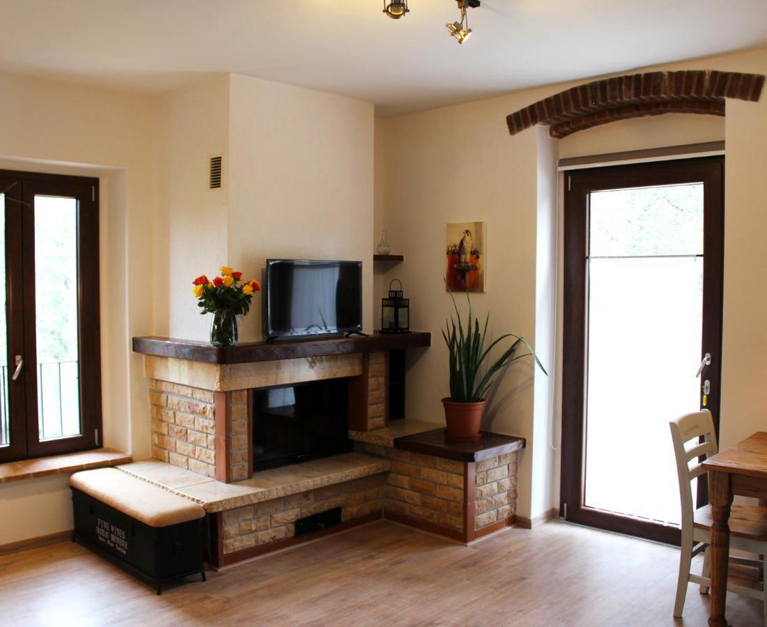 Agriturismo Il Broletto Суверето Екстериор снимка