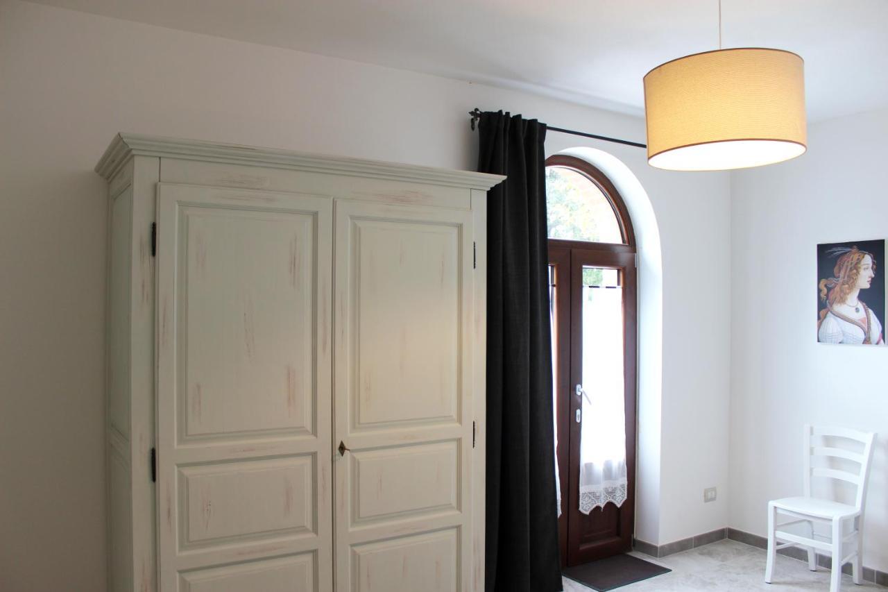 Agriturismo Il Broletto Суверето Екстериор снимка